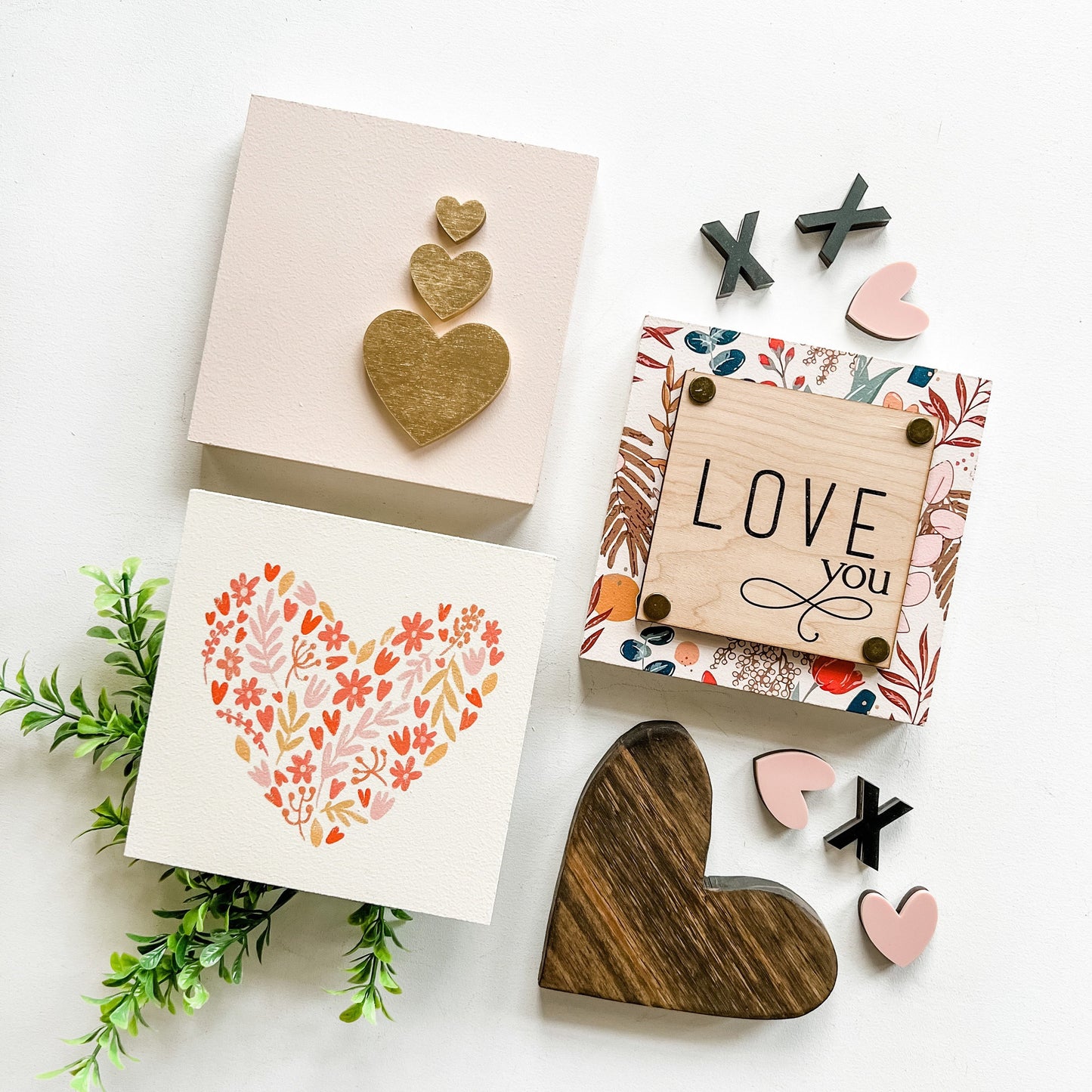 Valentines Day Mini Tiered Tray Signs
