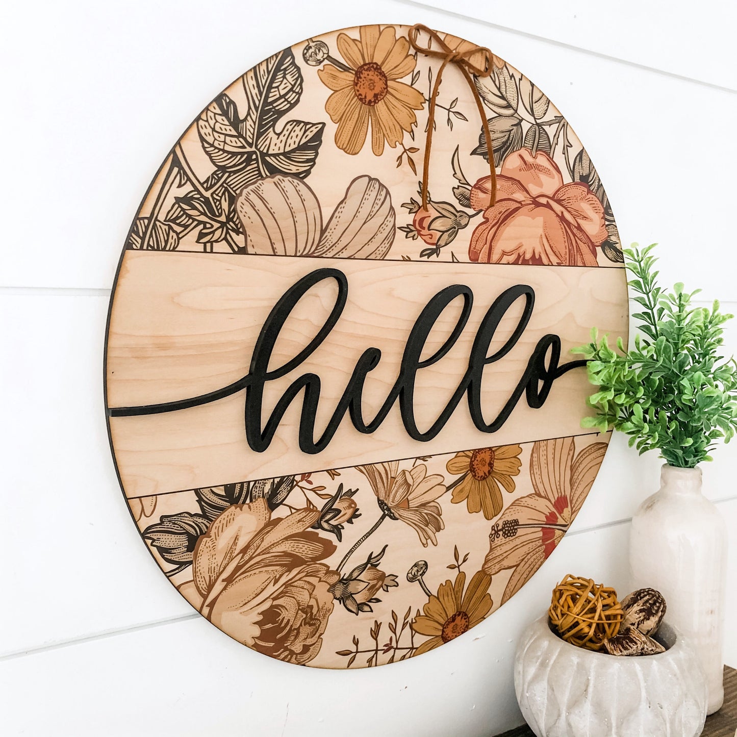 Spring Round Vintage Floral Sign