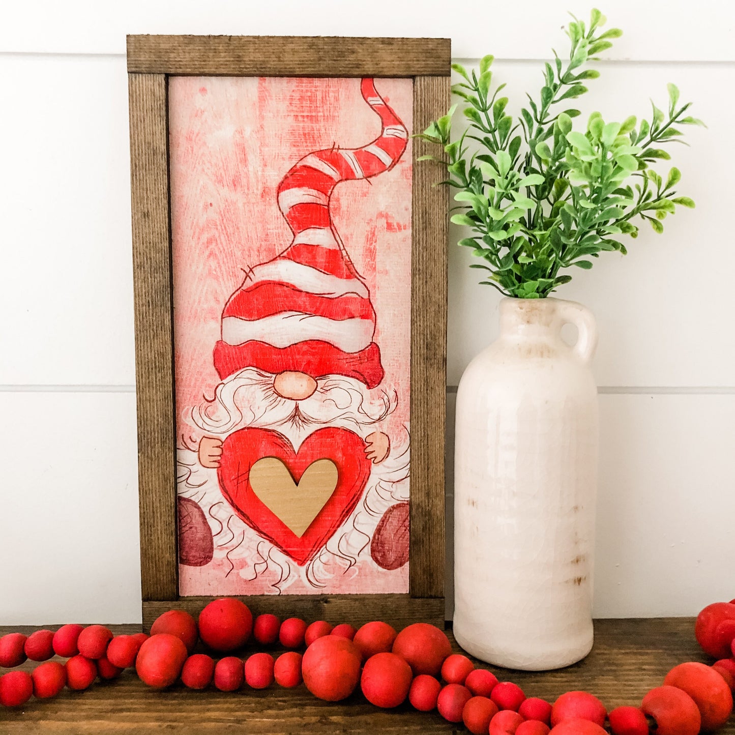 Valentines Day Gnome Sign