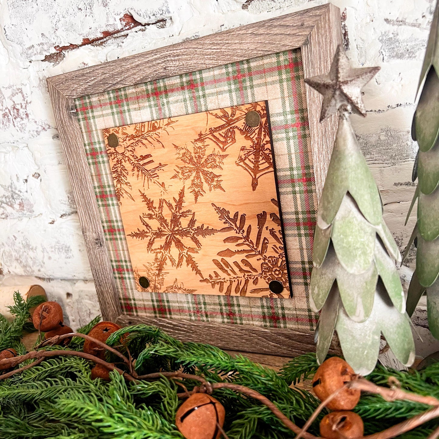 Etched Snowflake with Plaid Background Sign