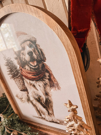 Framed Arch - Neutral Golden Retriever in Santa Hat