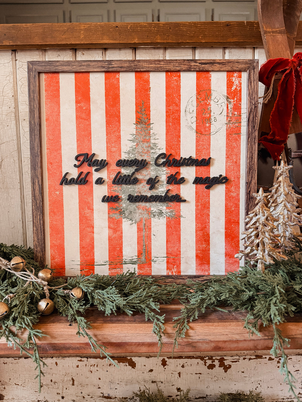 Christmas Magic Quote Vintage Wood Sign