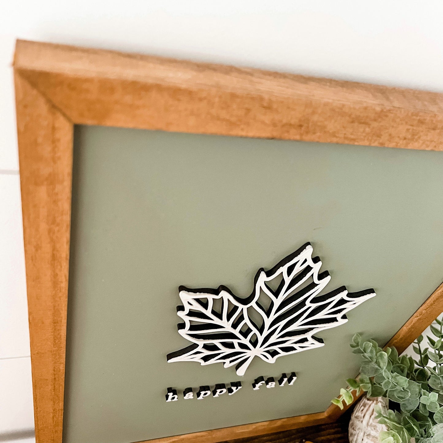 Happy Fall Leaf Wood Sign