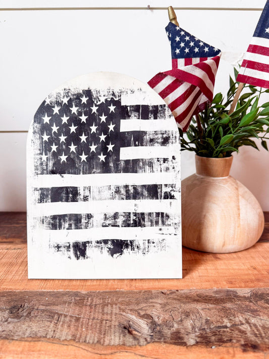 Vintage 4th of July Flag Arched Shelf Sitter