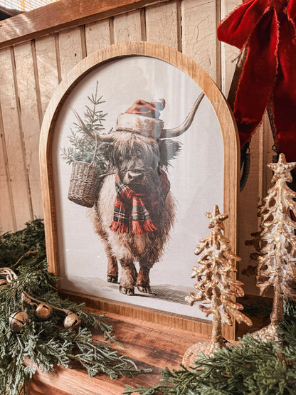 Framed Arch - Neutral Highland Christmas Cow