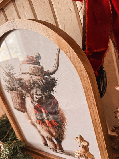 Framed Arch - Neutral Highland Christmas Cow