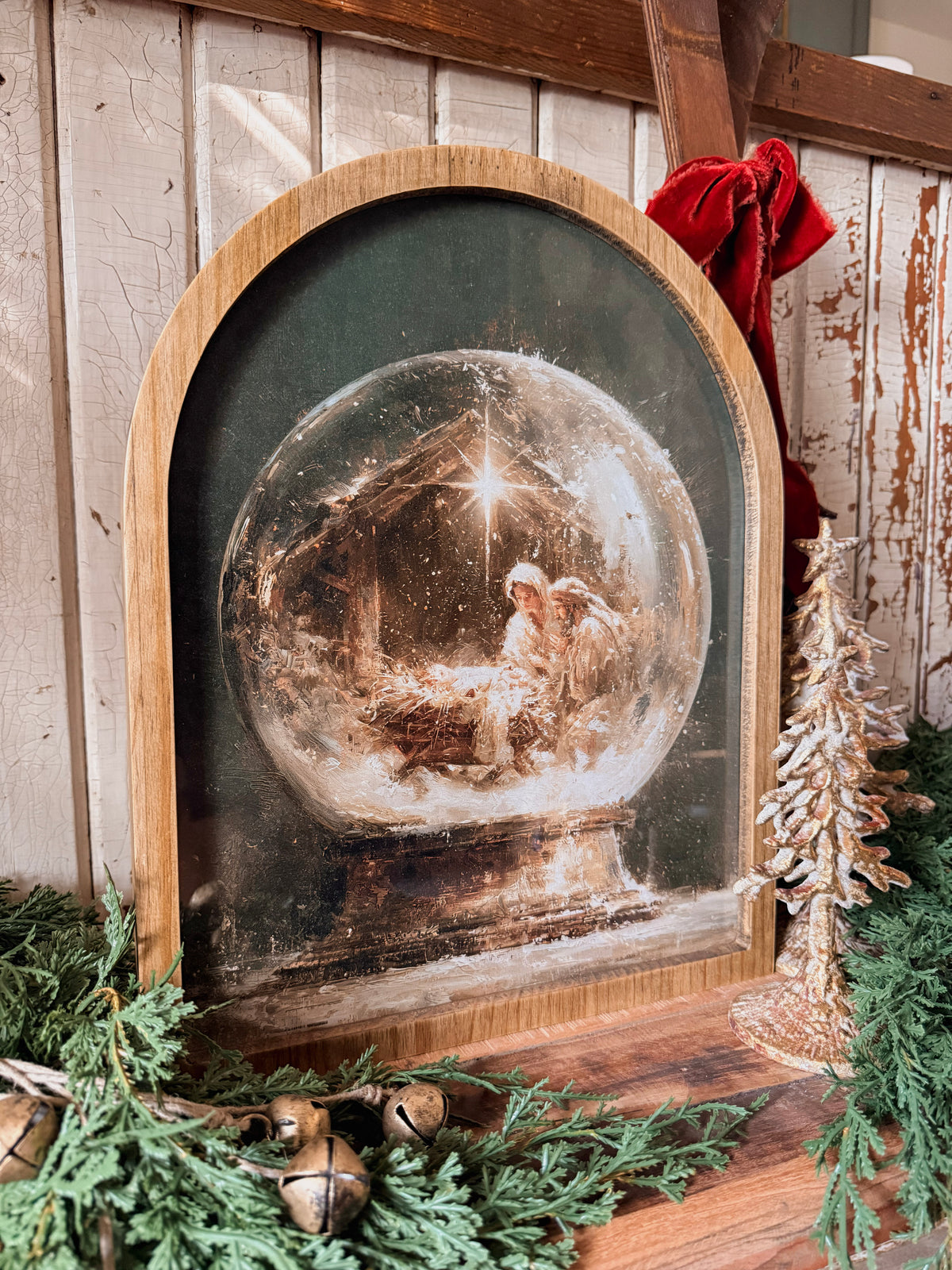 Framed Arch - Christmas Nativity Snow Globe
