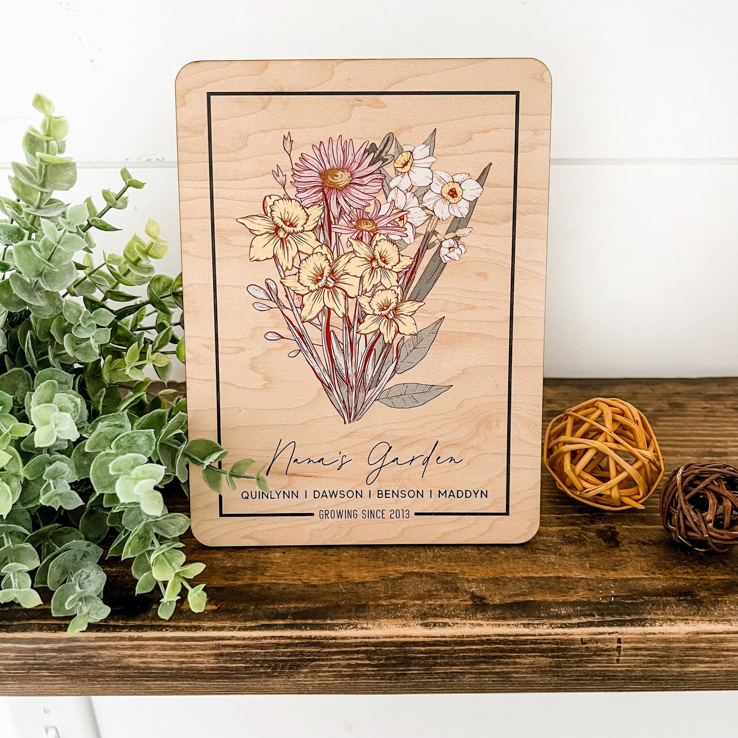 Birth Month Flower Bouquet Wood Plaque