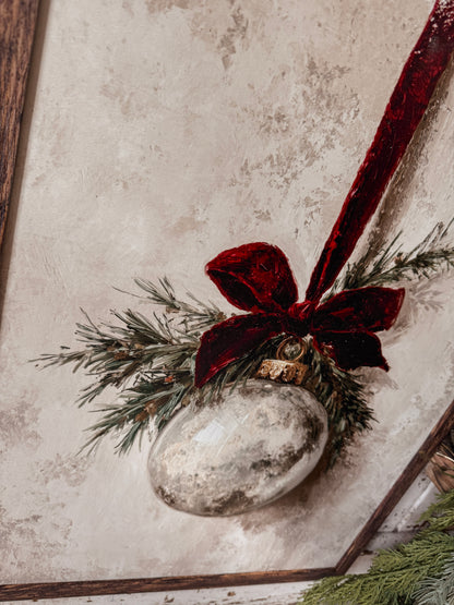 Vintage Ornament w/ Velvet Ribbon Wood Sign