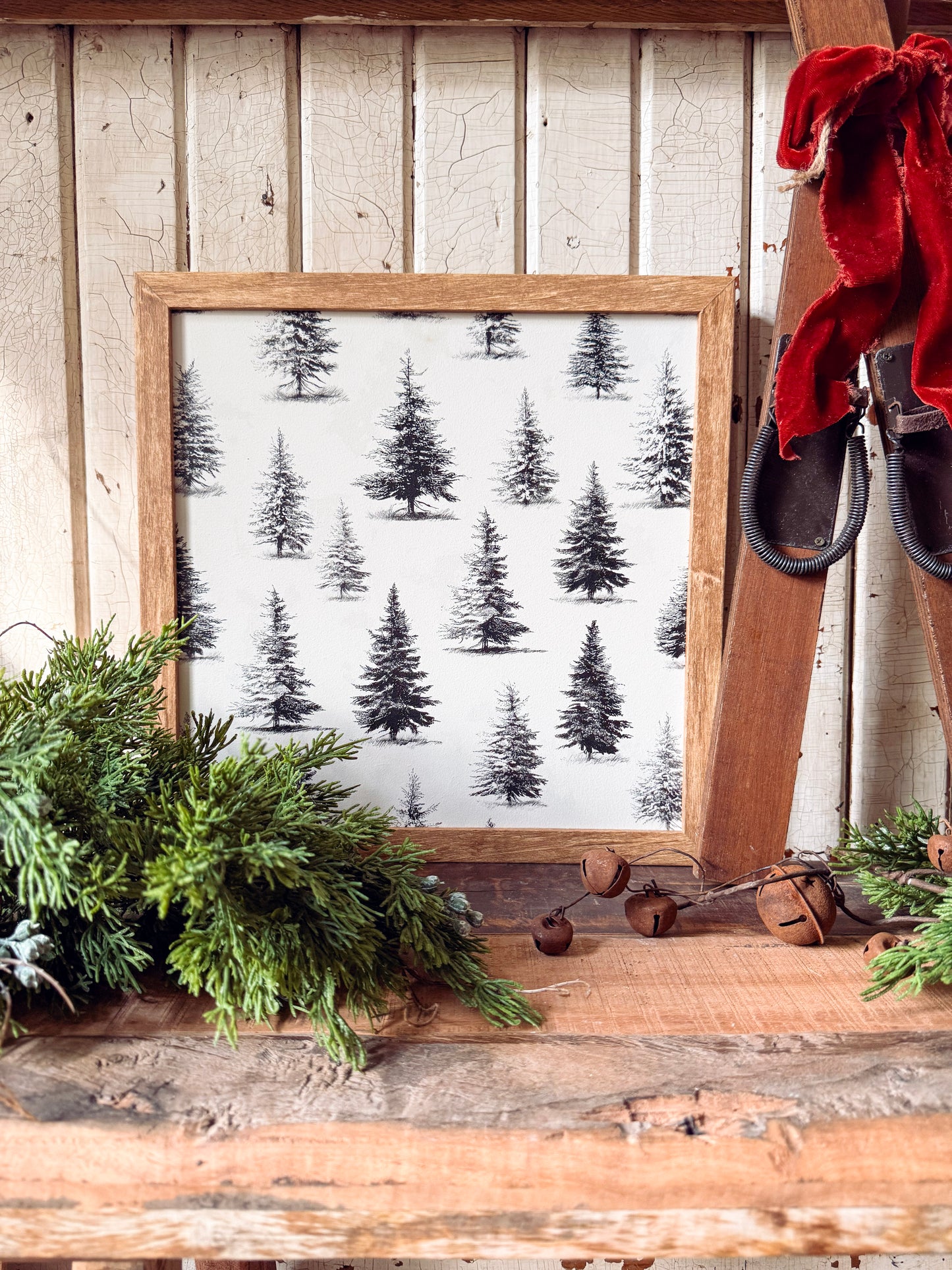 Black/White Evergreen Trees Layering Sign