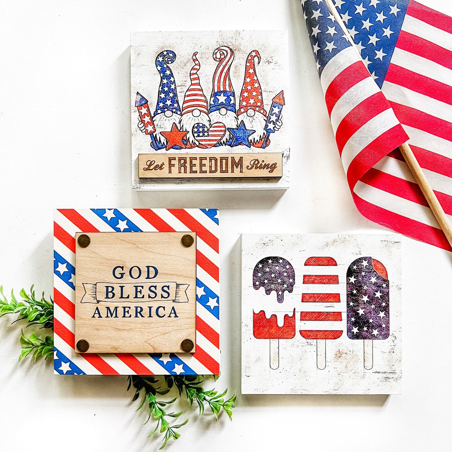 Patriotic Mini Tiered Tray Sign
