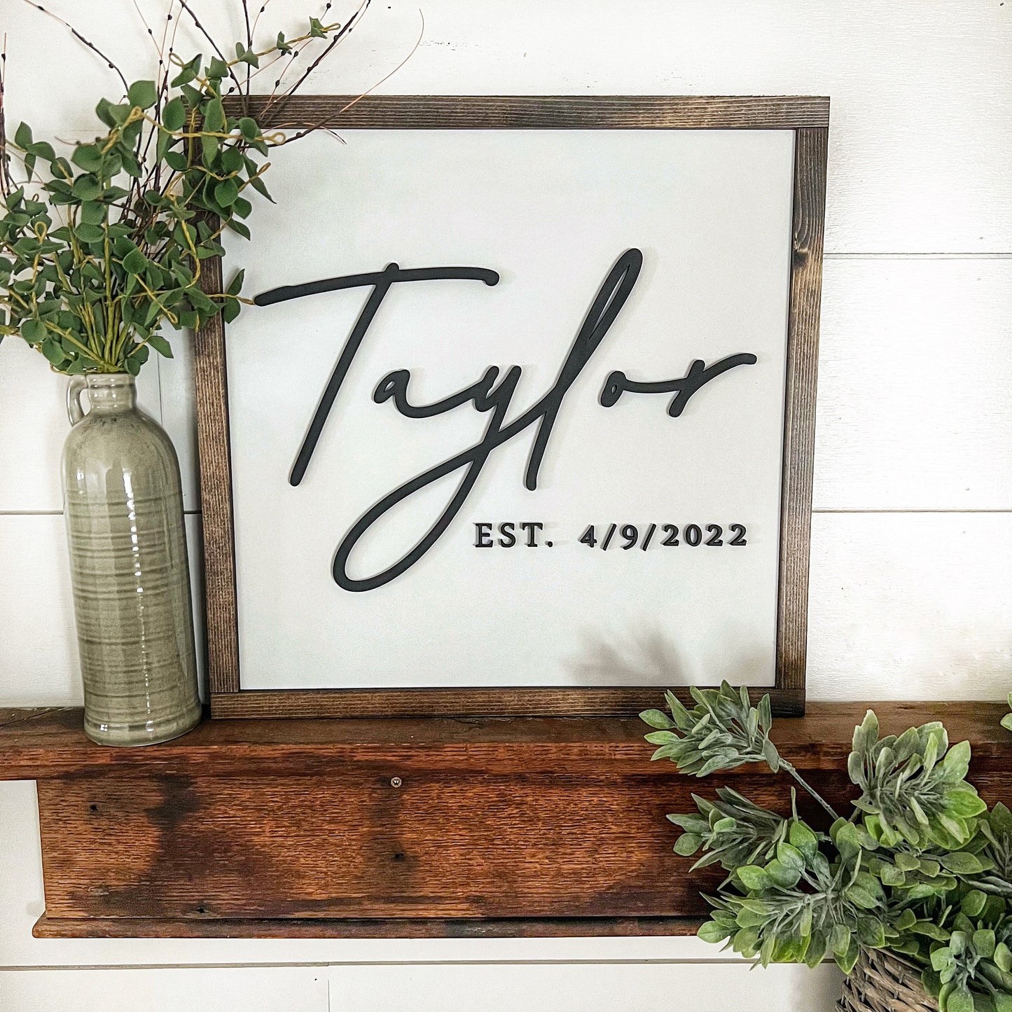 Custom Last Name Sign - Square Size