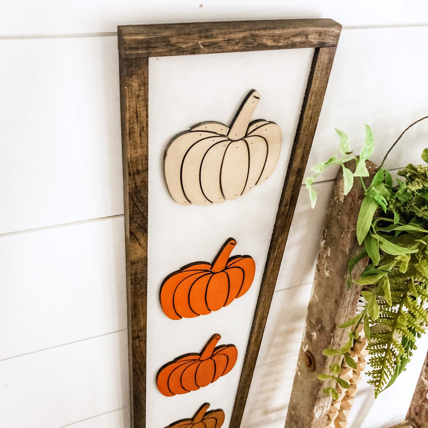 Ombre Orange Pumpkins Skinny Sign