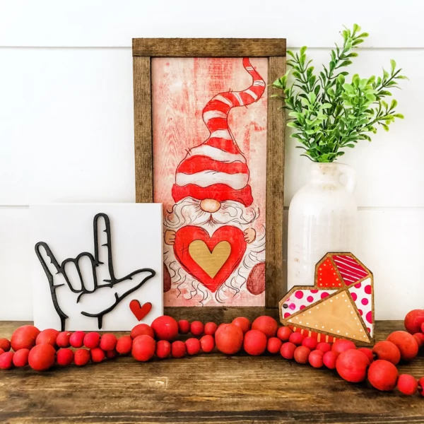 Valentine Gnome Sign - Image 5