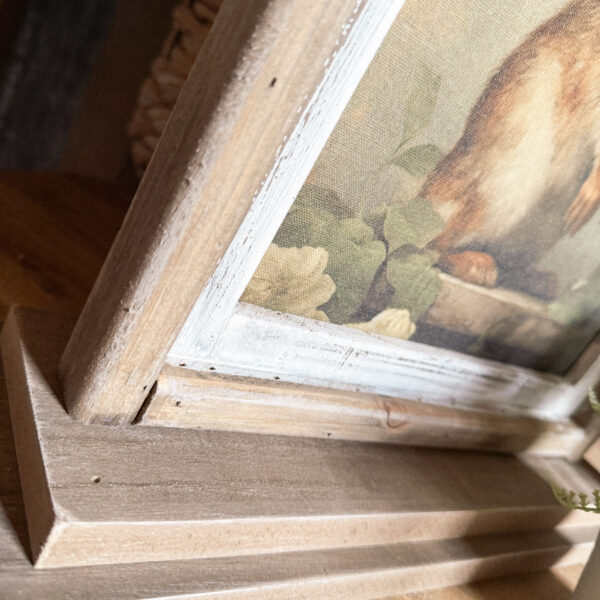 18" Arched Vintage Rabbit Frame - Image 4